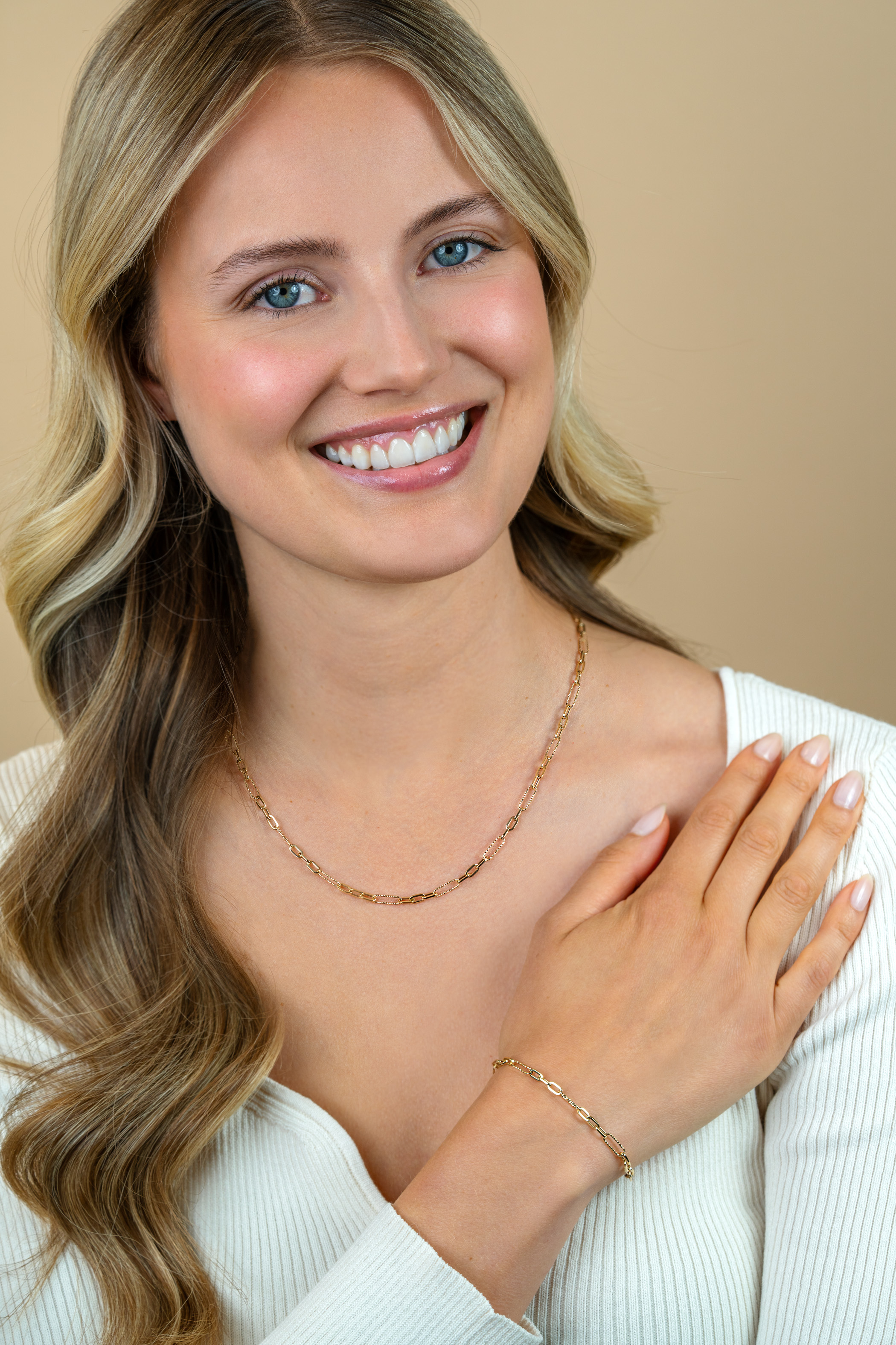 ZINZI Gold 14 karaat gouden armband met bewerkte paperclip-schakels en ovale schakels van 3,5mm breed 19cm ZGA494
