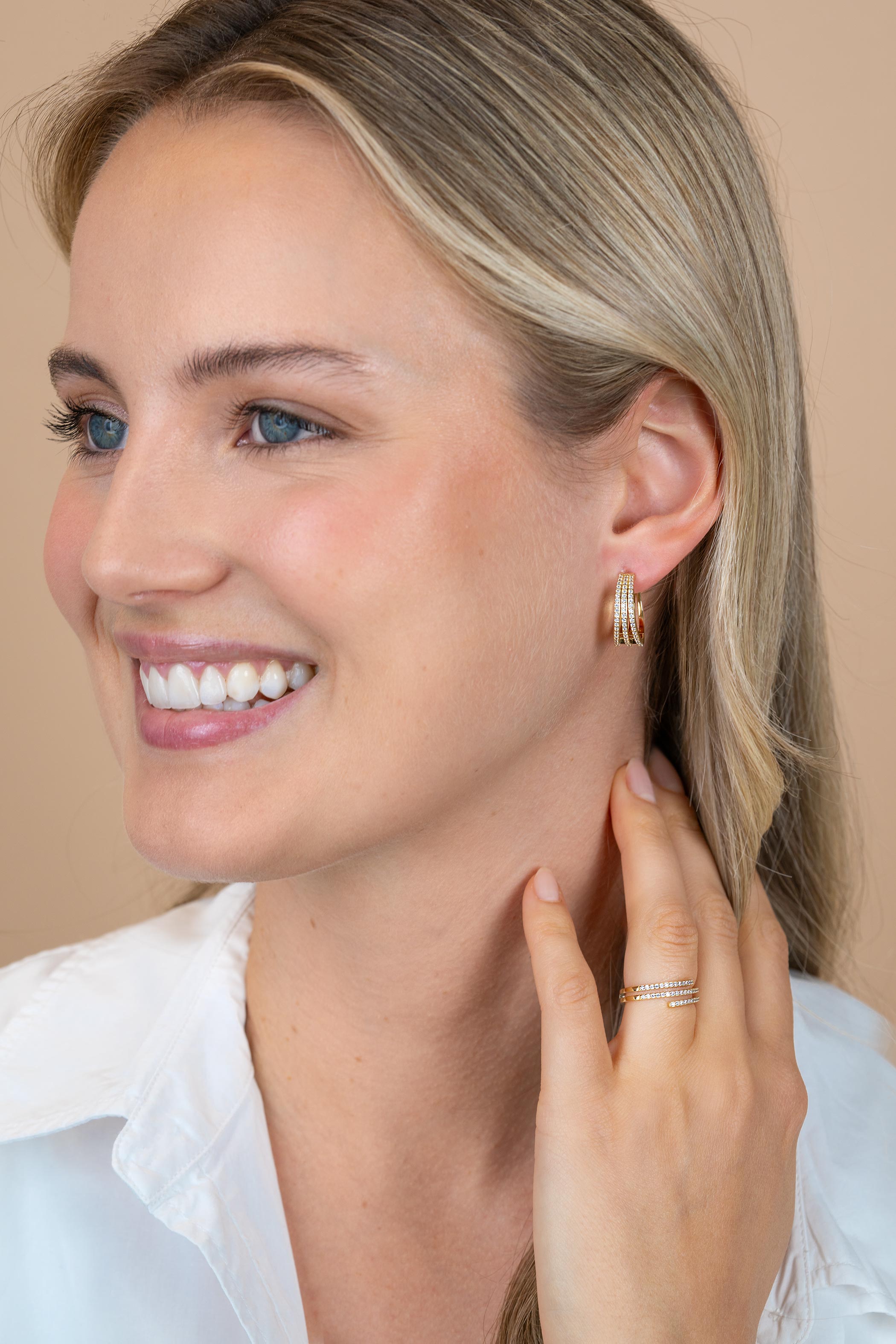 ZINZI goldplated zilveren multi-look ring (6mm breed) met 3 banen bezet met witte zirkonia’s ZIR2727Y