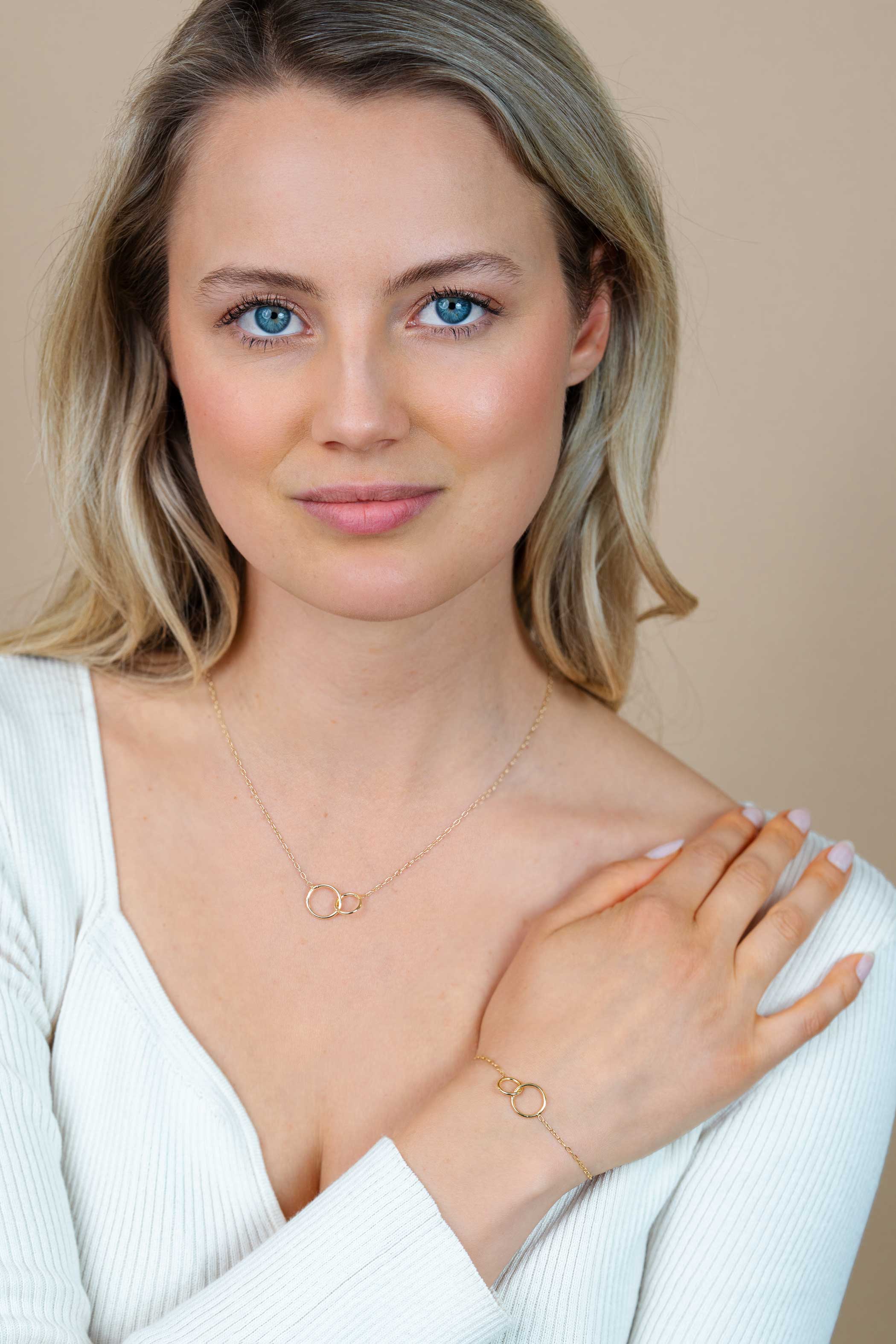 ZINZI zilveren 14K geelvergulde paperclip schakel armband met ronde vormen 17-20cm ZIA2275G