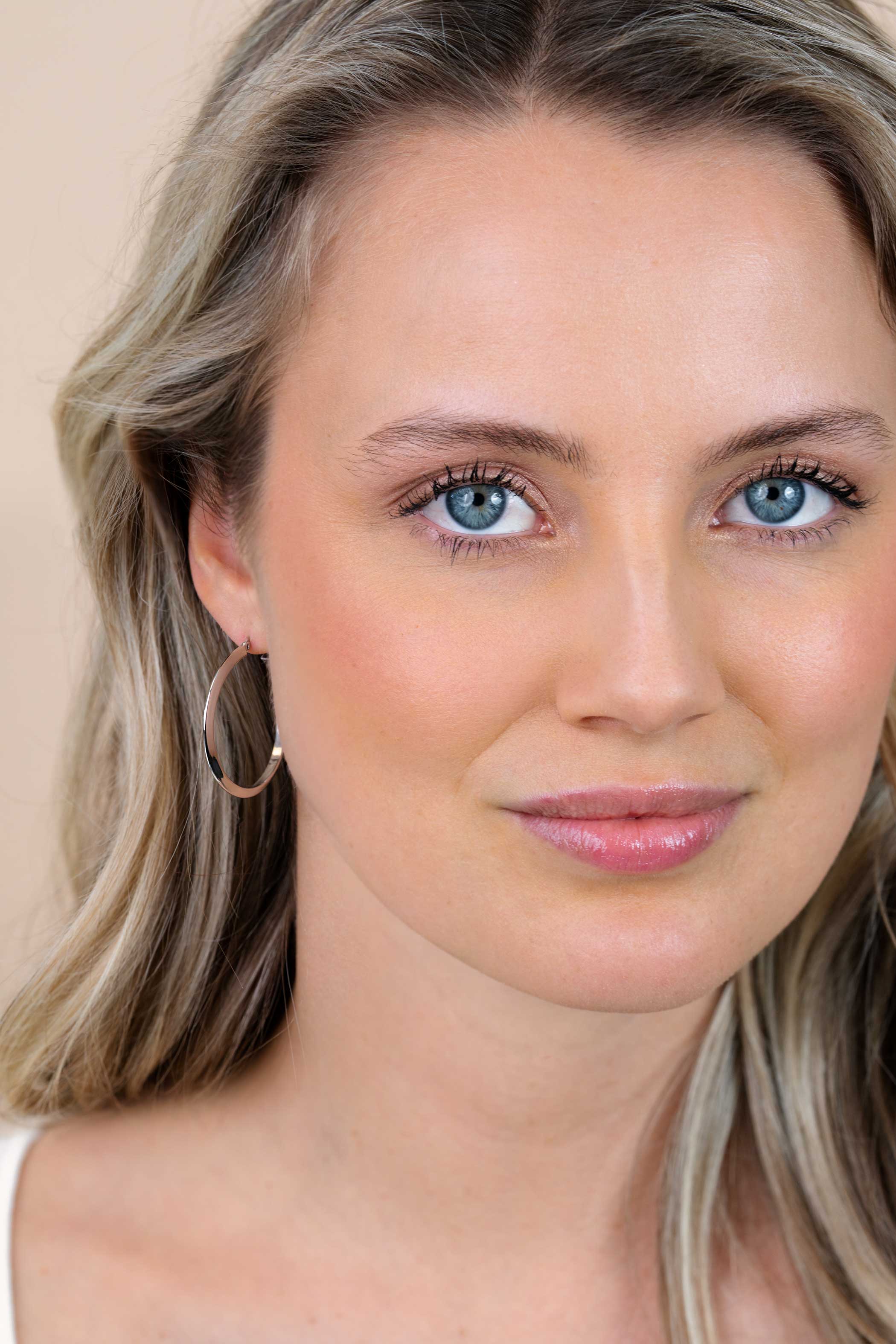 35mm ZINZI zilveren oorringen met gladde buis 3mm breed en handige bovensluiting ZIO2857