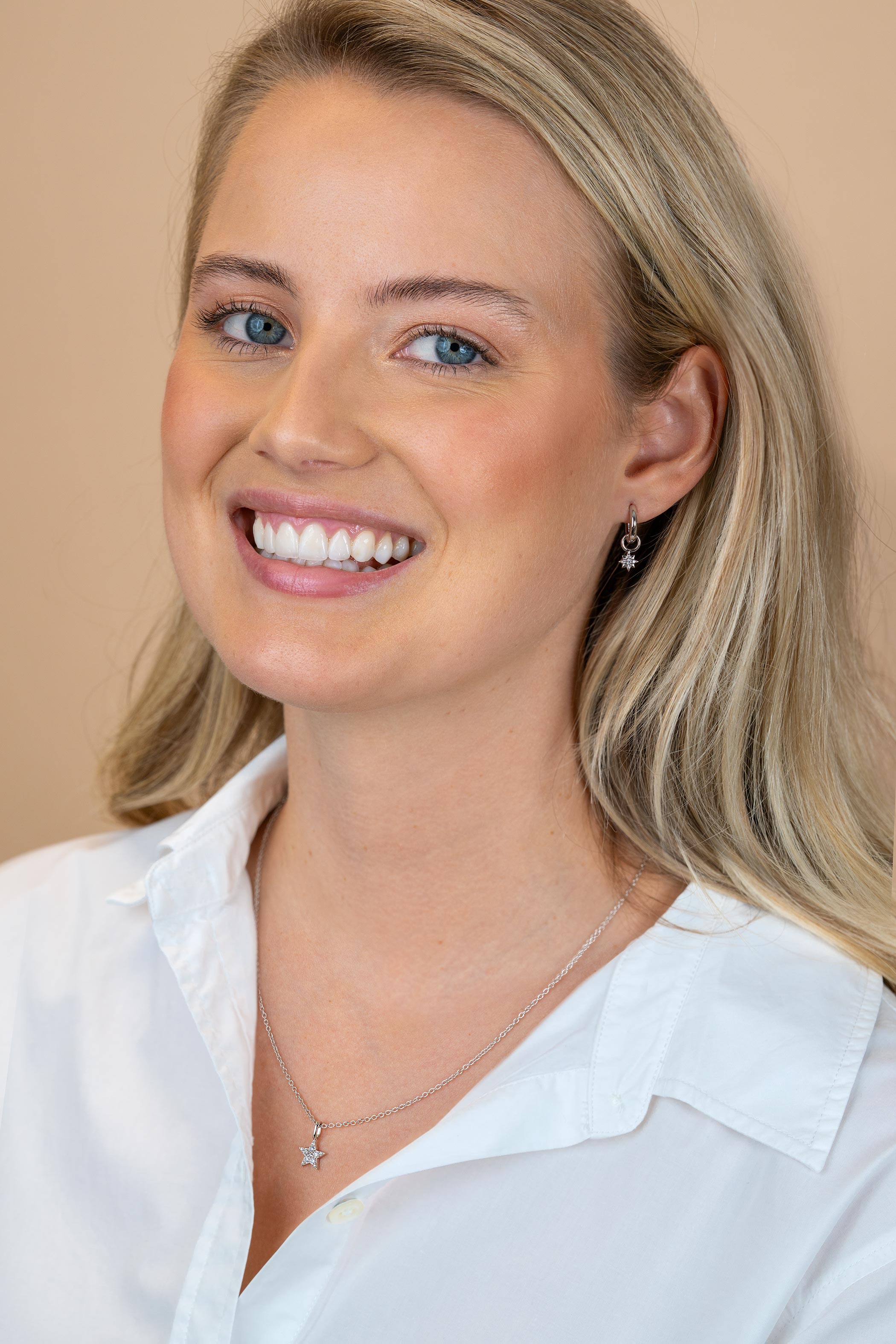 6mm ZINZI zilveren oorbedels fonkelende ster ZICH2825 (zonder oorringen)