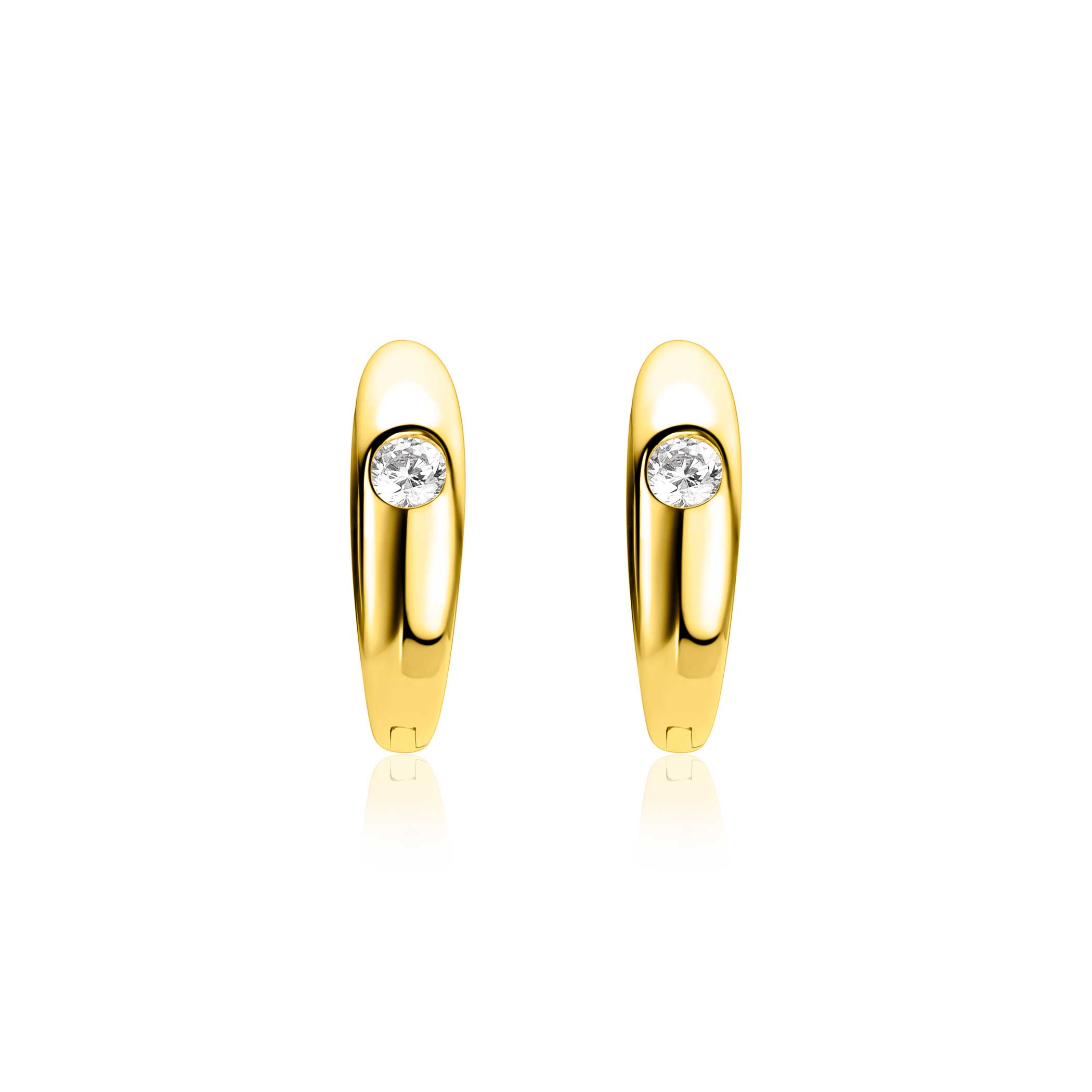 16mm ZINZI gold plated zilveren oorringen organisch gevormd met witte zirkonia 4,5mm breed met luxe klapsluiting ZIO2898