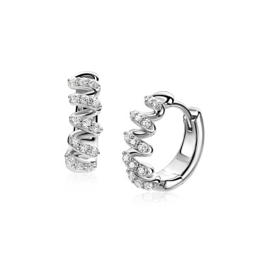 16mm ZINZI zilveren oorringen met een sierlijk open golvend design, bezet met witte zirkonia’s, luxe klapsluiting ZIO2877