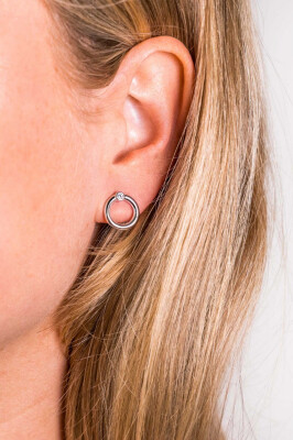 ZINZI zilveren oorknoppen glad rond wit ZIO1673