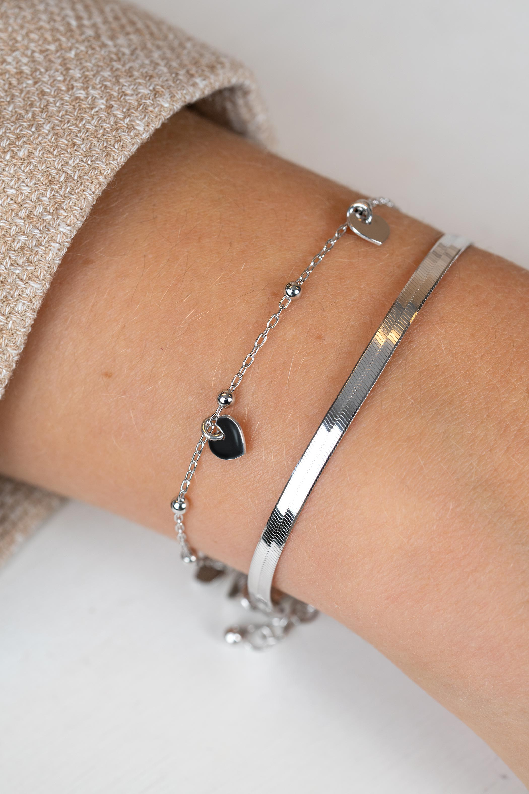 Xmas Giftset: Twee sierlijke zilveren armbanden in één stijlvolle set. Perfect om cadeau te geven. (ZIA2531 en ZIA2292) GIFTSET18