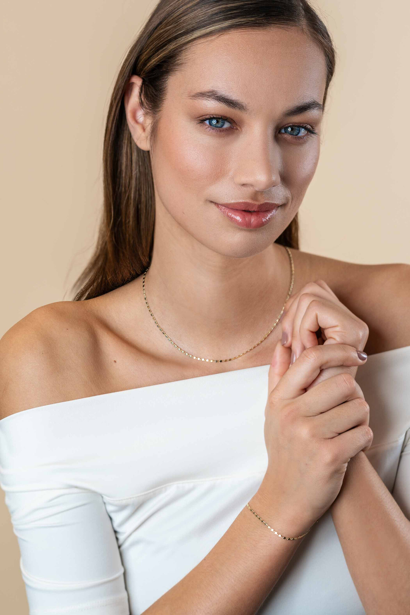 ZINZI Gold 14 karaat gouden massieve armband met glanzende fantasie plaatjes 1,7mm breed 17-19cm ZGA497
