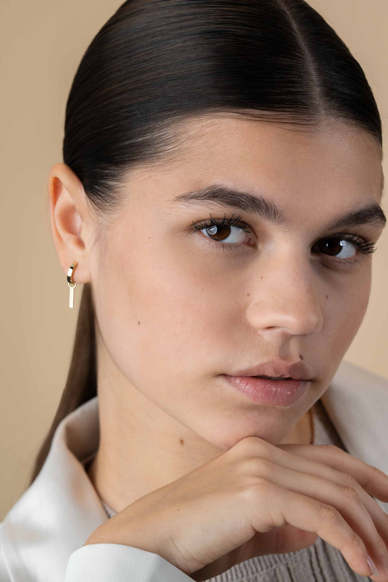 15mm ZINZI Gold 14 krt gouden oorbedels met glad staafje ZGCH479 (zonder oorringen)
