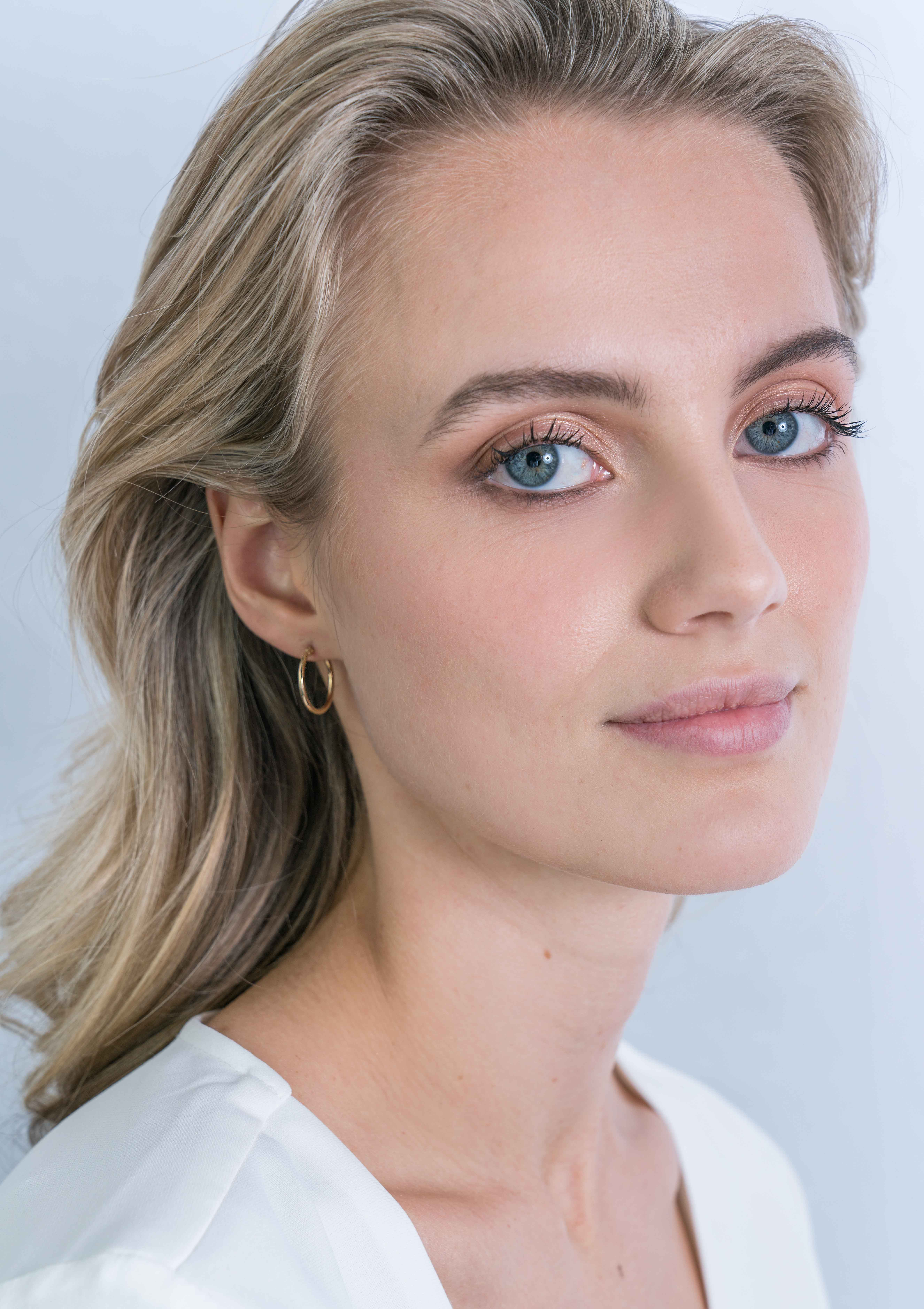 ZINZI Gold 14 karaat gouden oorringen ronde buis 17,5 x 1,5mm ZGO128


