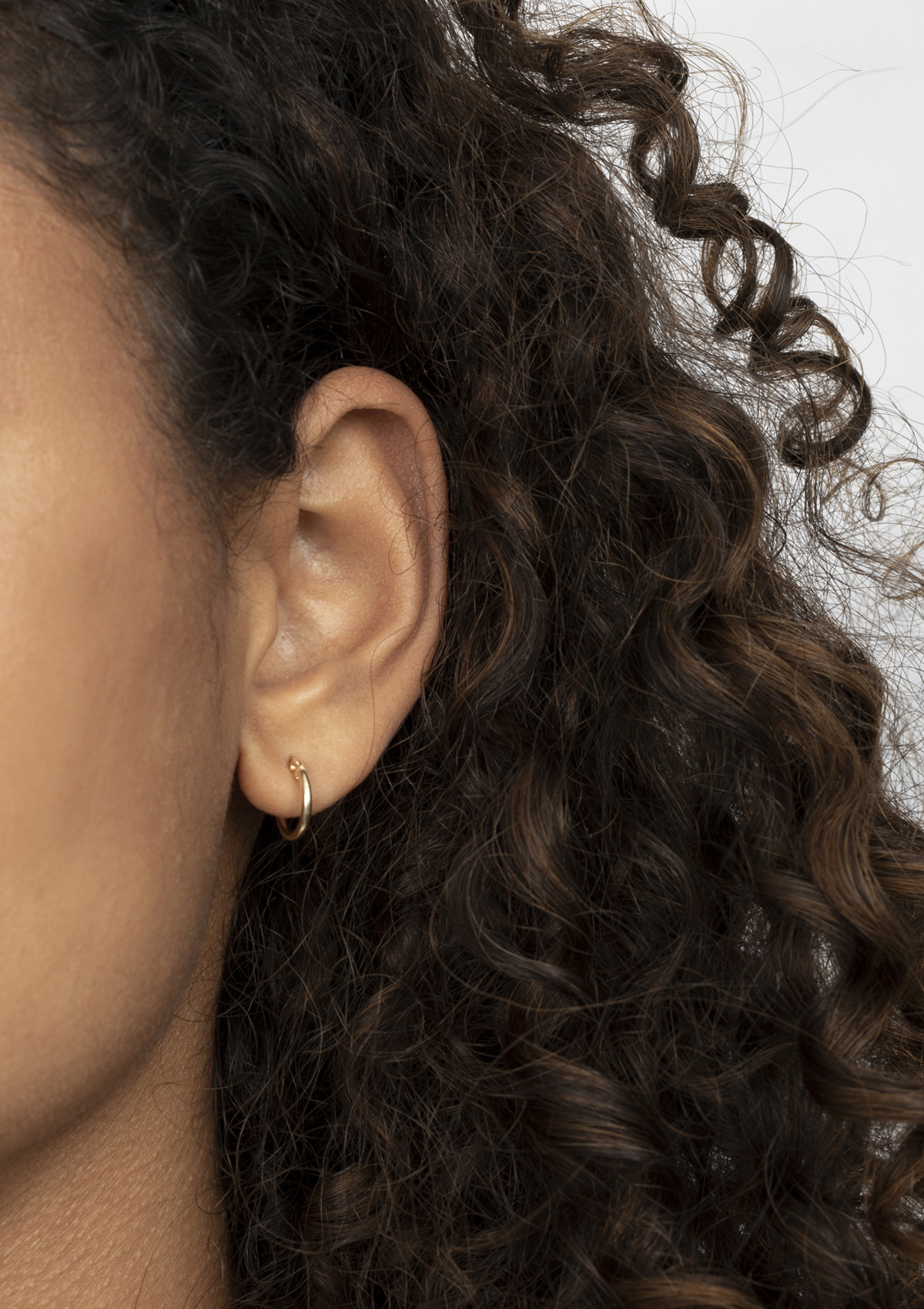 ZINZI Gold 14 karaat gouden oorringen ronde buis 12 x 1,5mm ZGO125



