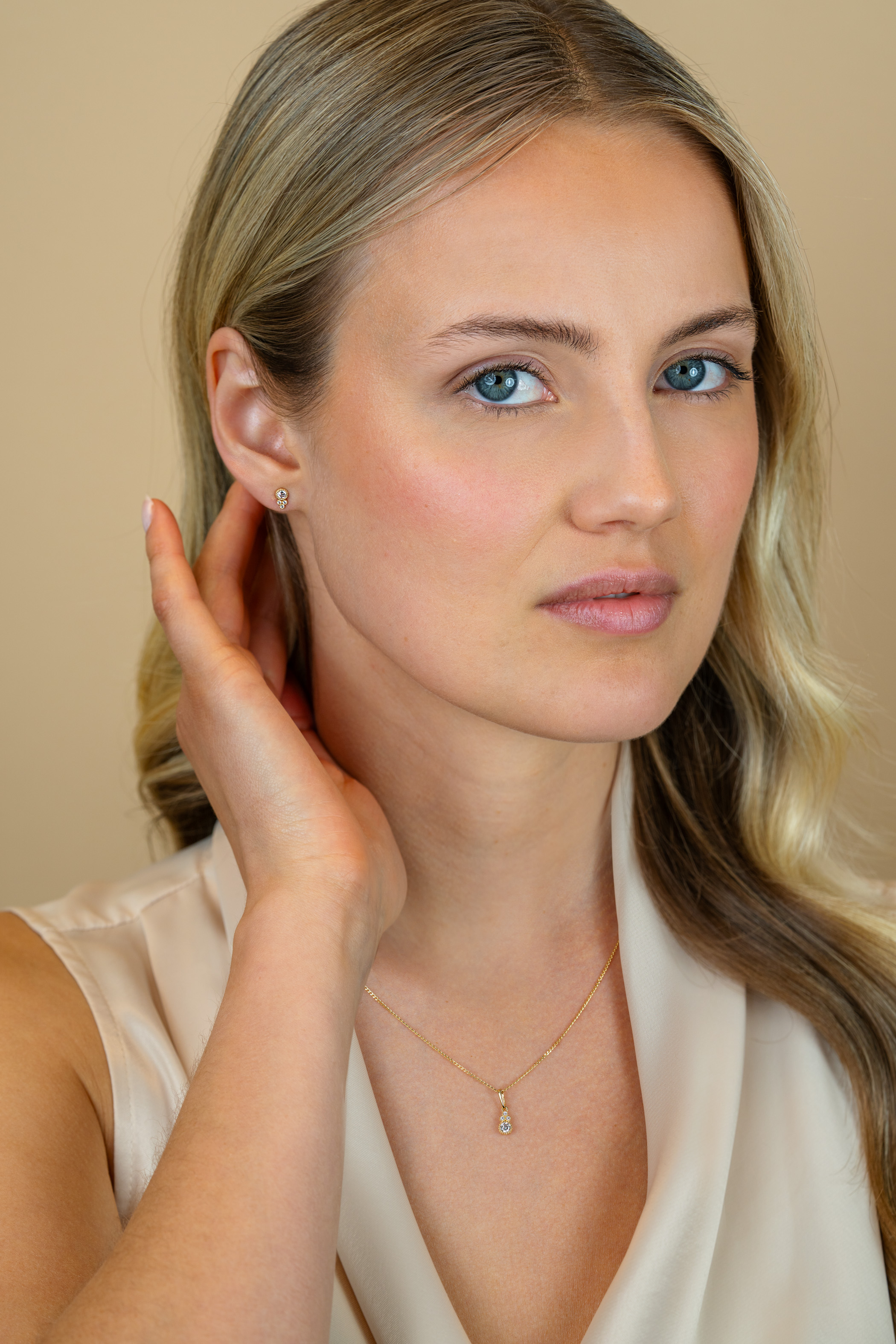 12mm ZINZI Gold 14 krt gouden fantasie hanger bezet met witte zirkonia's ZGH545 (zonder collier)