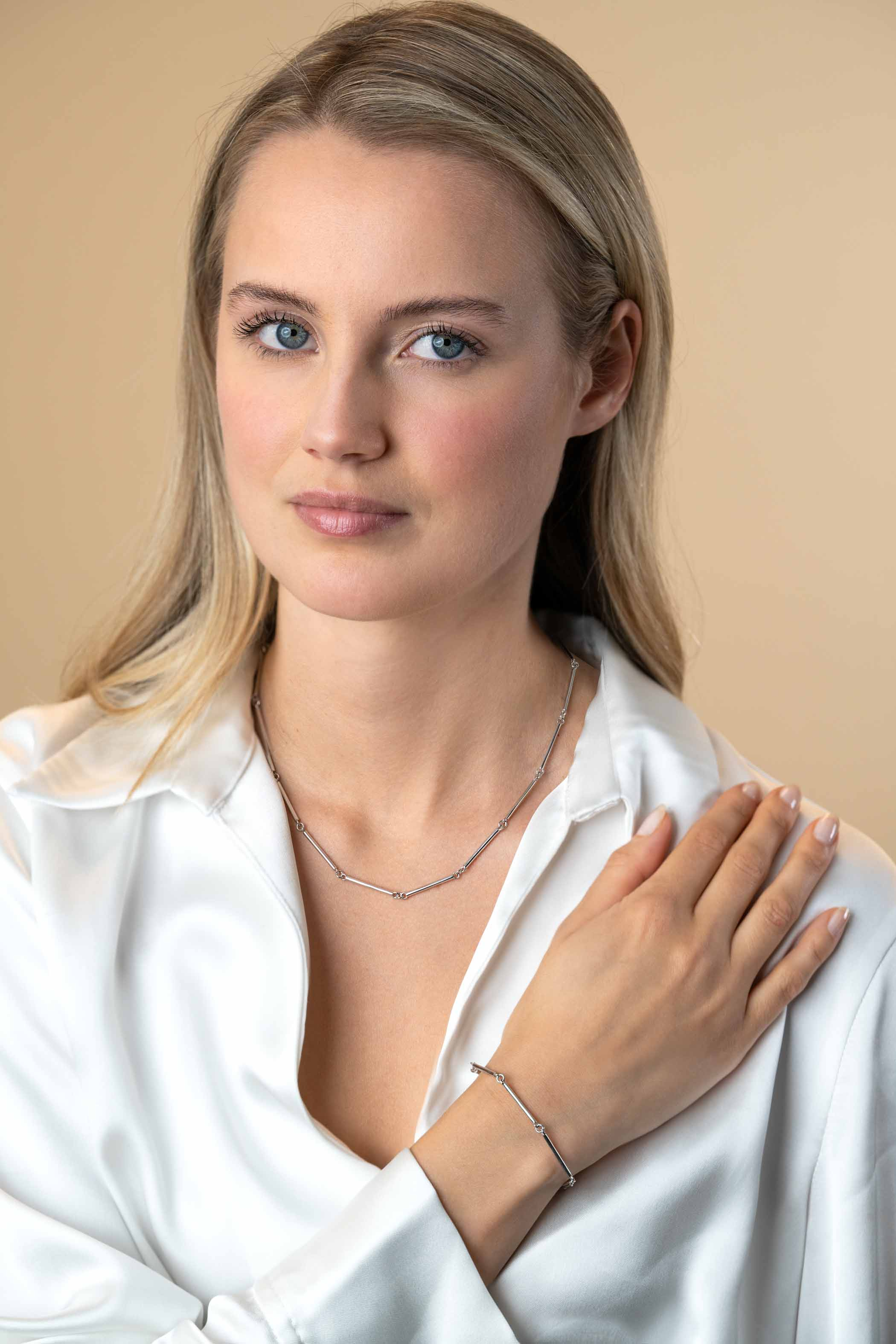 ZINZI zilveren armband met lange gladde staafjes 16,5-19,5cm ZIA2539