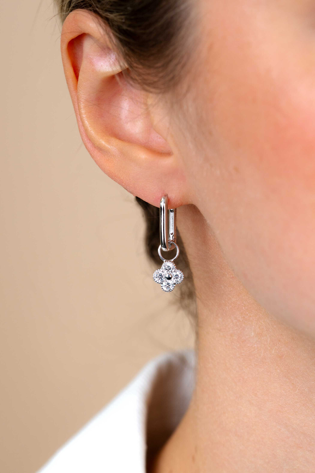 ZINZI zilveren luxe oorringen 15x2mm ovale vorm ZIO2221