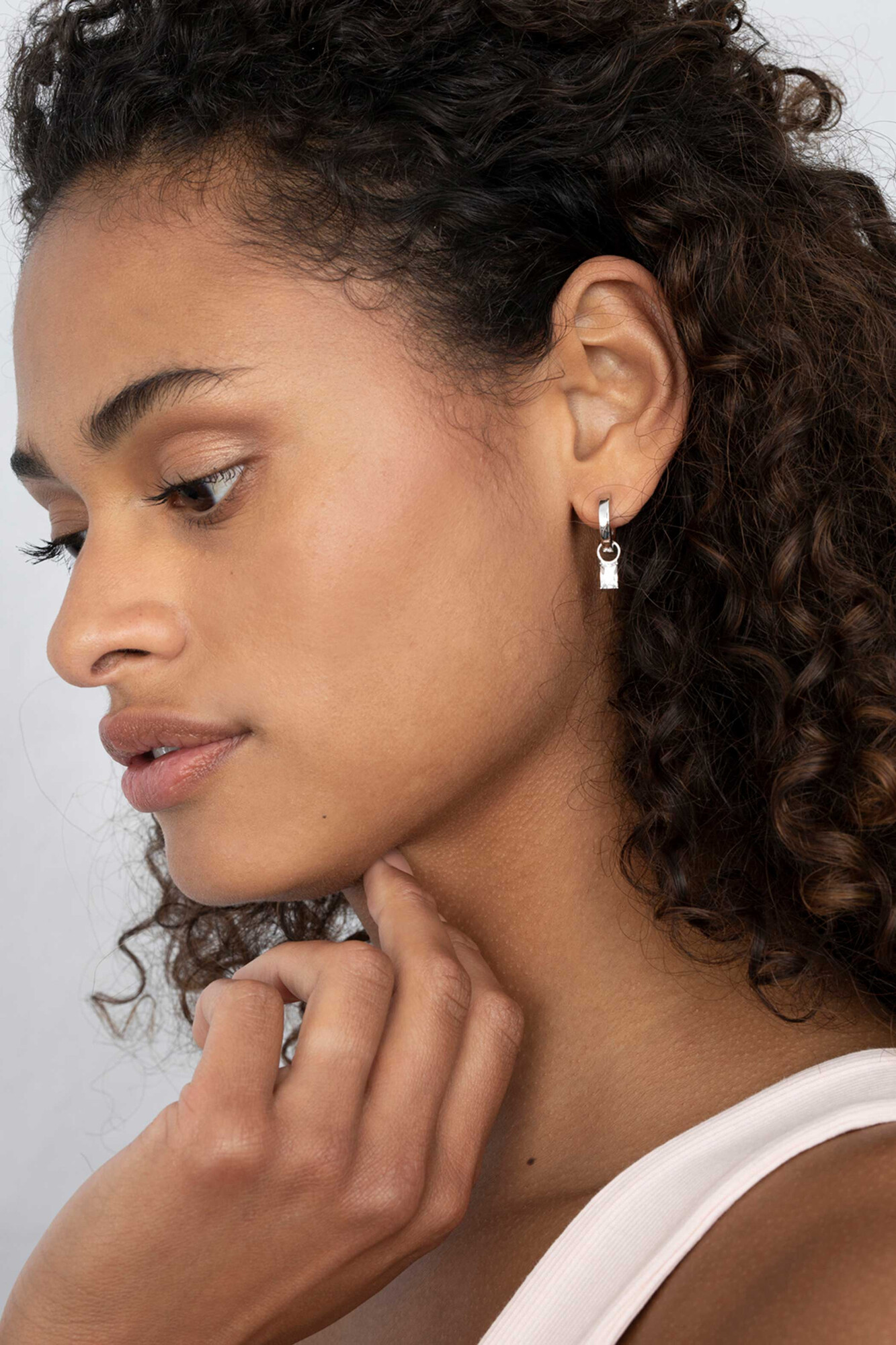 ZINZI zilveren oorbedels 12mm rechthoek wit ZICH2021 (zonder oorringen)