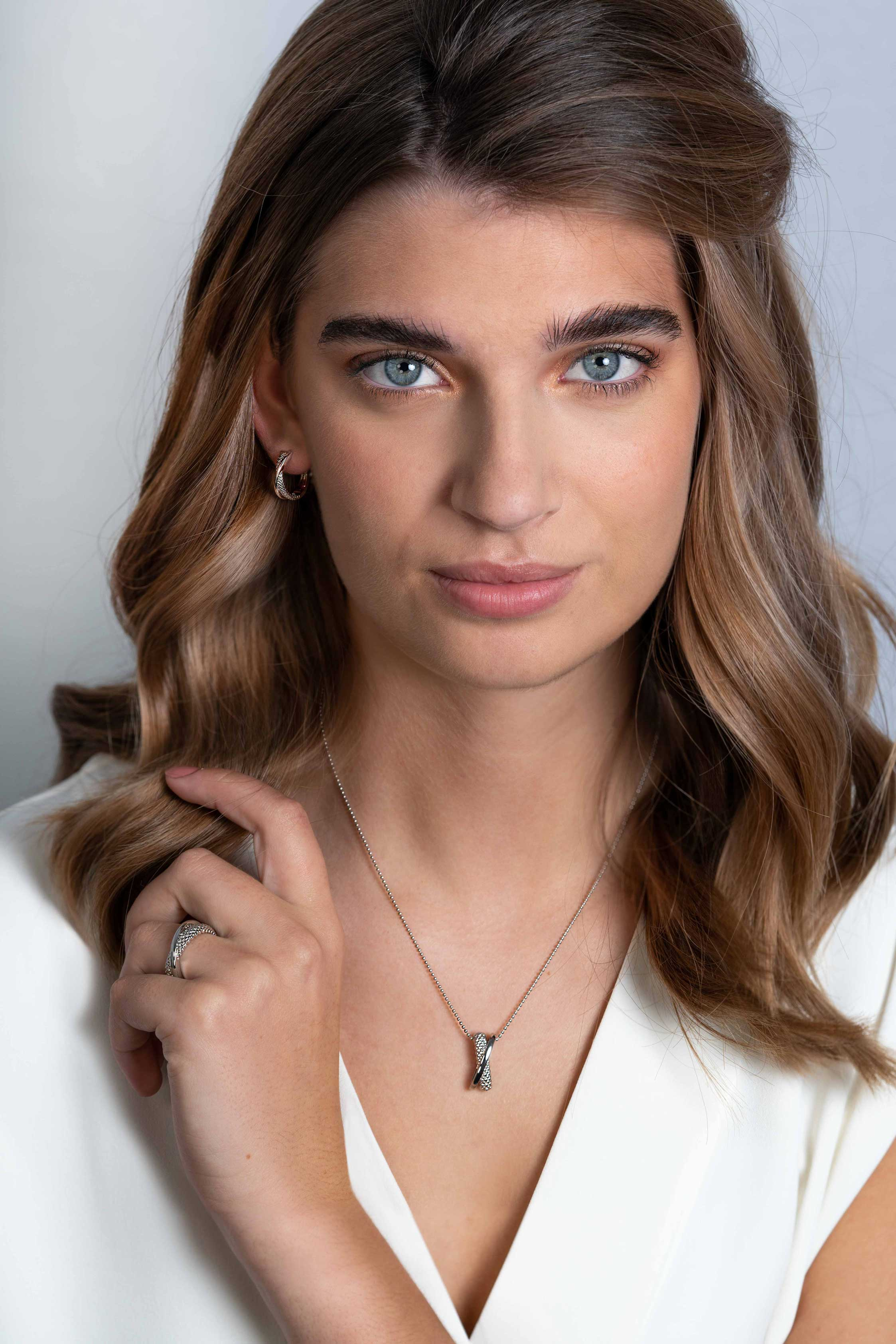 ZINZI zilveren ring cross-over glad en bolletjes ZIR2242C