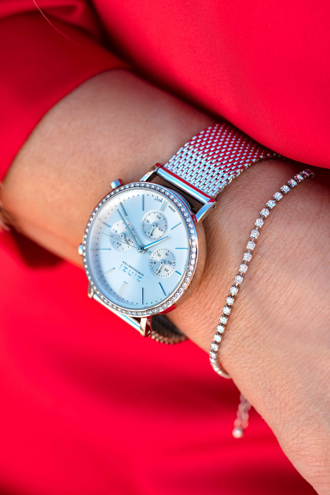 ZINZI horloge CHRONOGRAPH 36mm stopwatch zilverkleurige wijzerplaat, stalen kast met crystals, stalen mesh band 18mm ZIW1602
