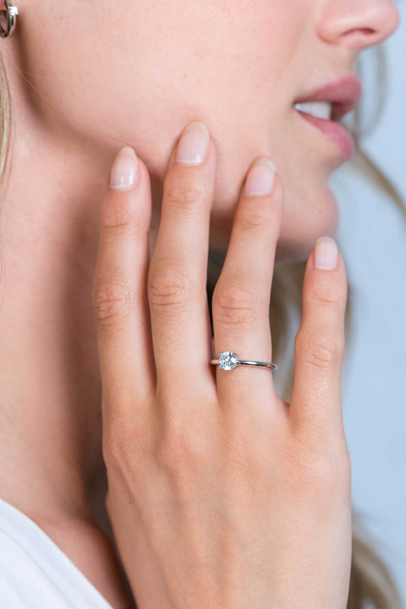 ZINZI zilveren aanschuifring rond wit ZIR1300C