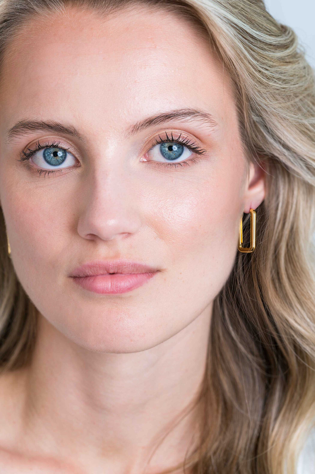 ZINZI zilveren luxe oorringen 14K geel verguld 24x3mm ovale vorm ZIO2223G