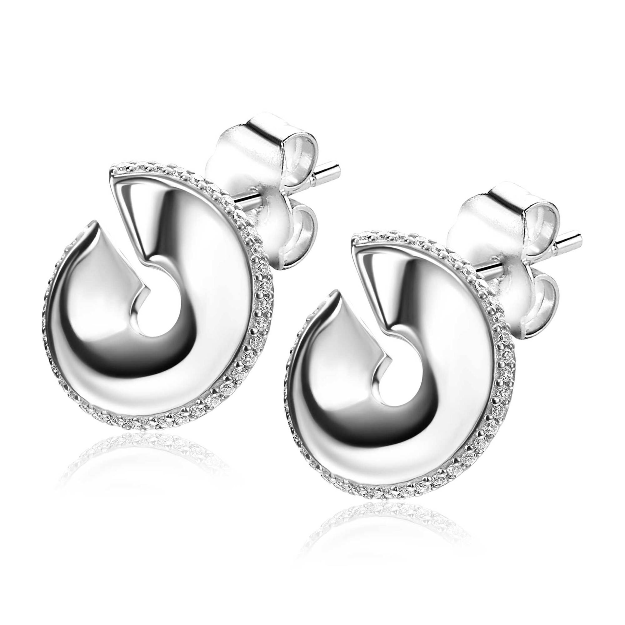 22mm ZINZI zilveren oorstekers met ronde gladde spiraal vorm, waardoor de oorsieraden sierlijk achter het oor door lijken te gaan ZIO-BF66