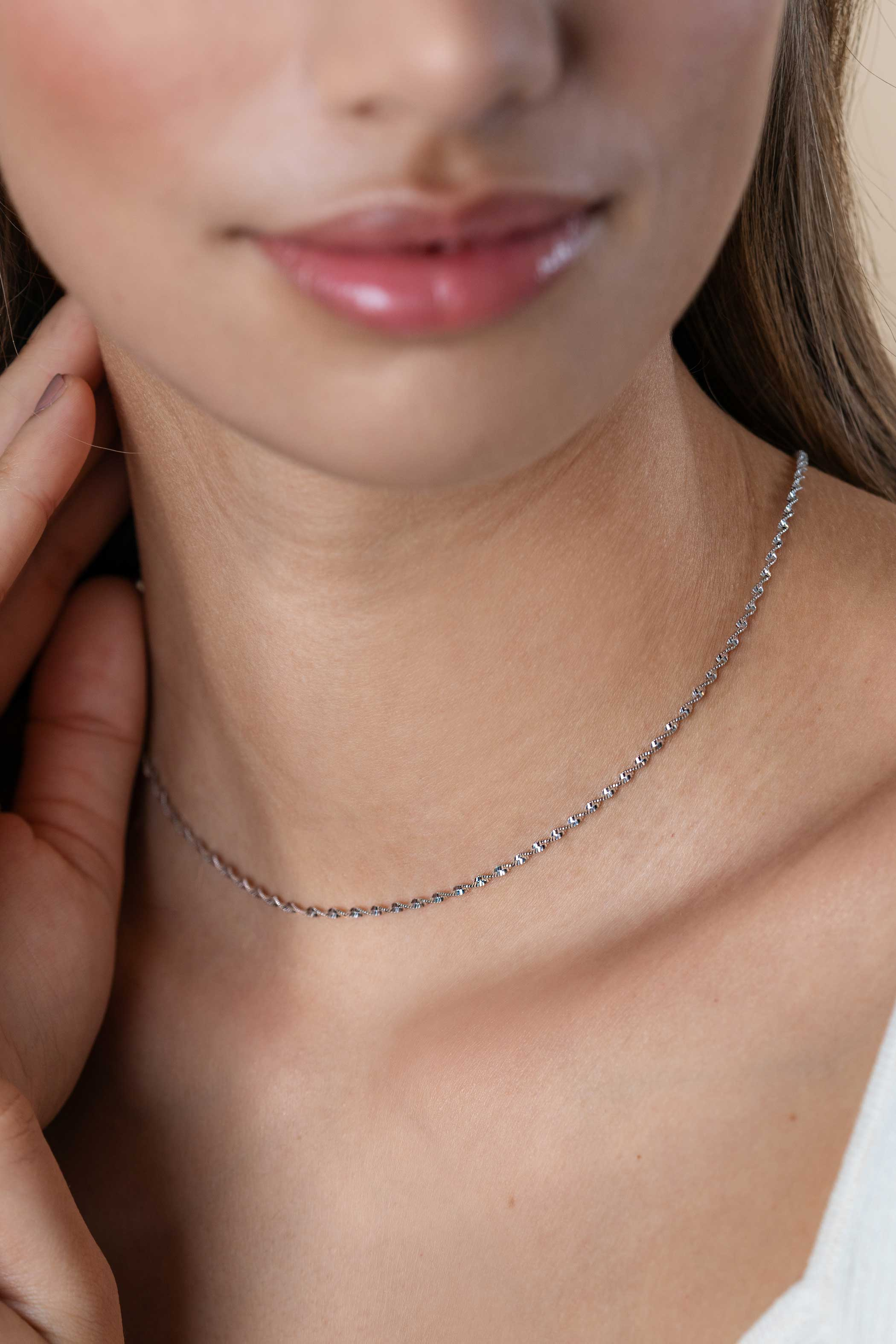 ZINZI zilveren ketting met glinsterende gedraaide schakels 1,9mm breed 43-45cm ZIC2585
