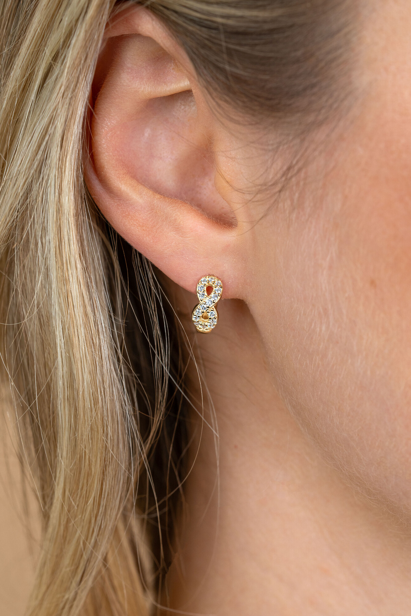 12,5mm ZINZI goldplated zilveren oorringen met Infinity-symbool bezet met zirkonia’s en luxe klapsluiting ZIO2790Y