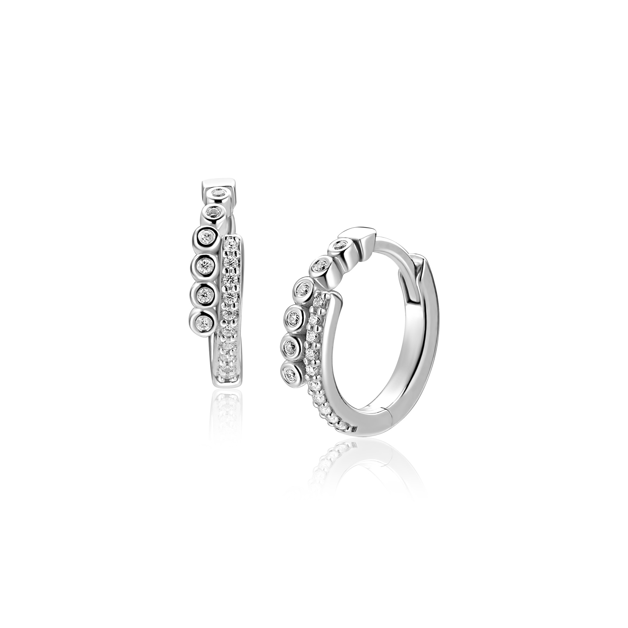 14mm ZINZI zilveren oorringen slagmodel bezet met witte zirkonia’s, luxe scharniersluiting ZIO2729
