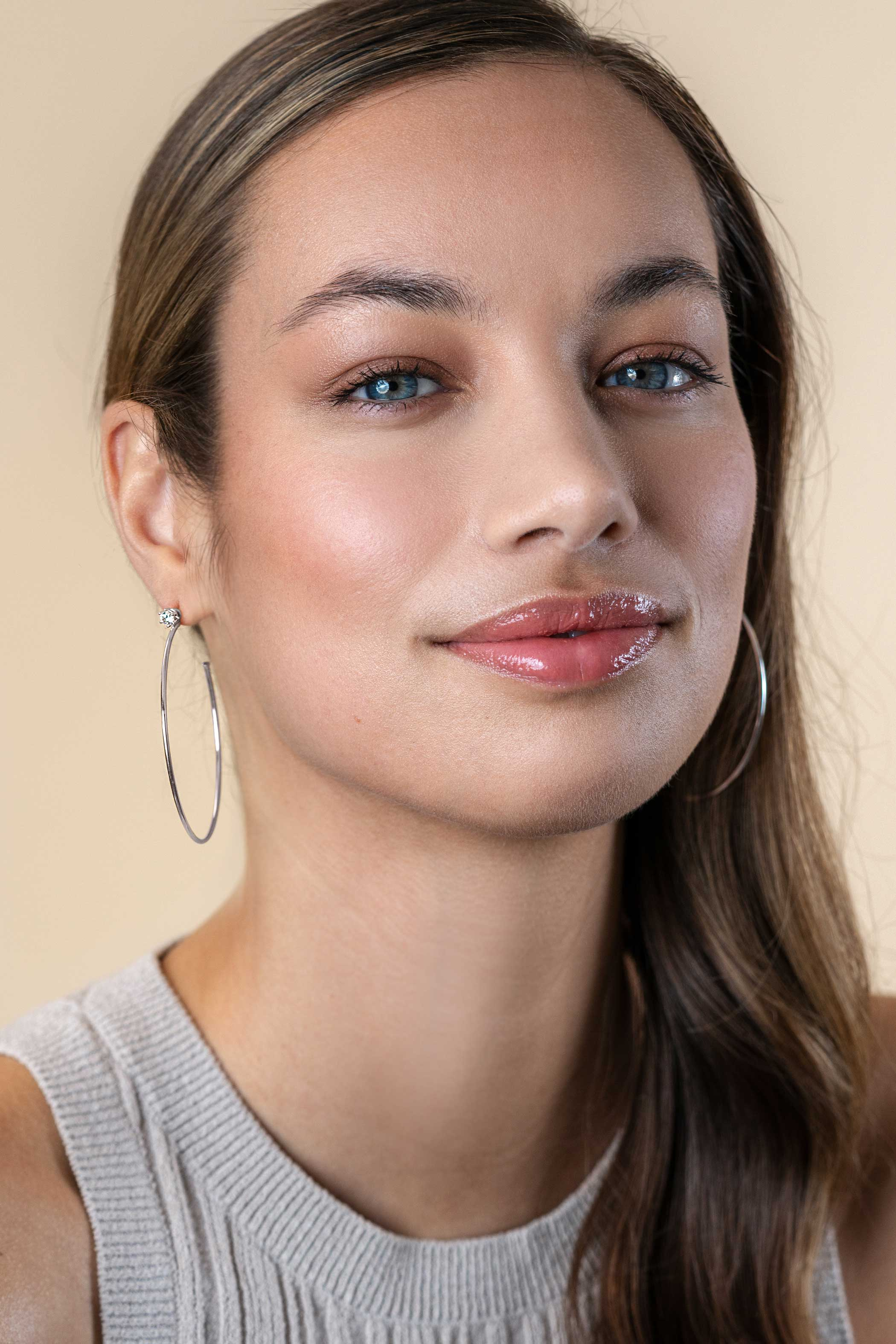 55mm ZINZI zilveren oorstekers 5mm witte zirconia met halve oorringen 55mm en 1,5mm buisdikte ZIO2574
