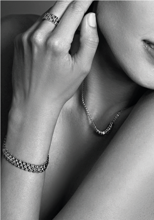 Mart Visser by ZINZI zilveren ketting 45cm met 9 ronde schakels, waarvan 3 volbezet met witte zirconia's  MVC22
