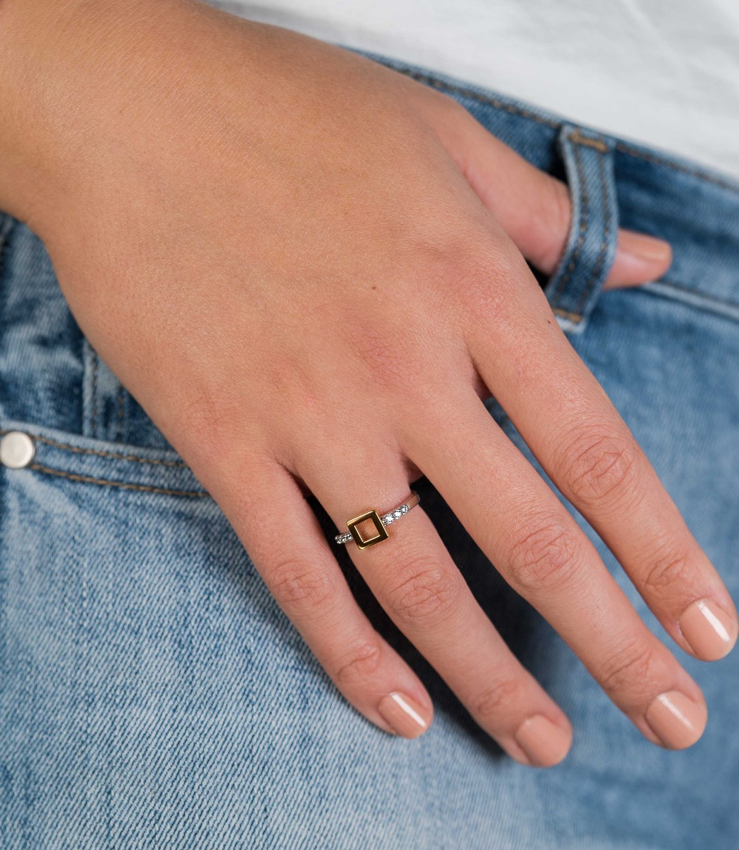 ZINZI zilveren ring geel verguld vierkant wit ZIR1862GC