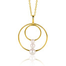 34mm ZINZI gold plated zilveren ronde fantasie hanger bezet met drie ronde witte zoetwaterparels ZIH2616 (zonder collier)