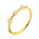 ZINZI gold plated zilveren zilveren ring met drie witte zirkonia's in vierkant kastje ZIRBF145
