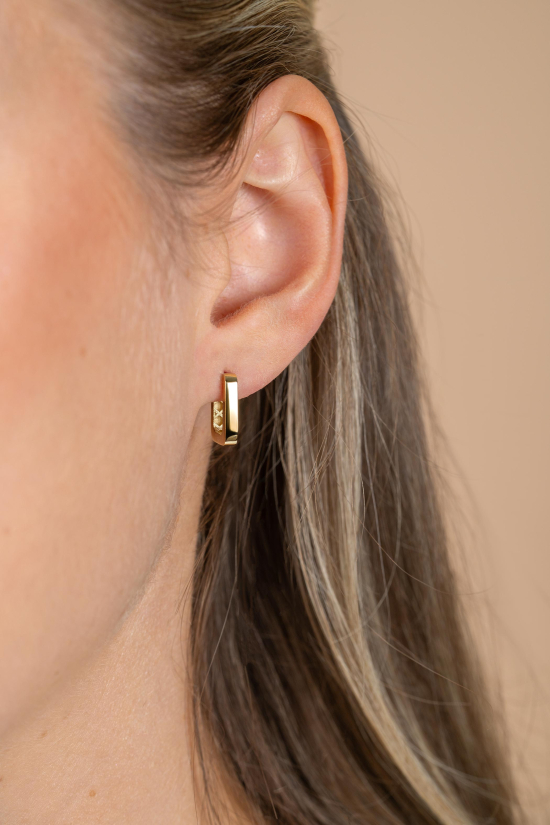 13mm ZINZI Gold 14 krt gouden rechthoekige oorringen met luxe klapsluiting 2mm vierkante buis ZGO575
