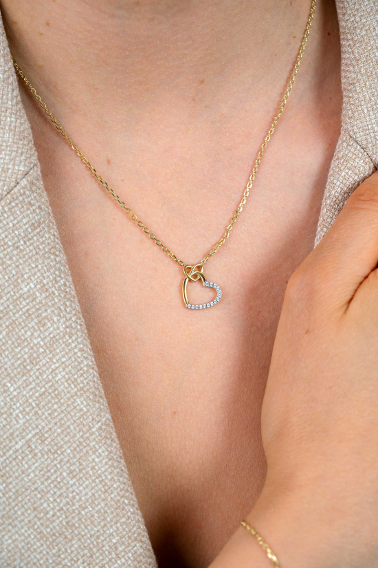 ZINZI gold plated zilveren ketting met twee sierlijke harten die met elkaar verbonden zijn, ook bezet met witte zirkonia's 42-45cm ZIC2874Y