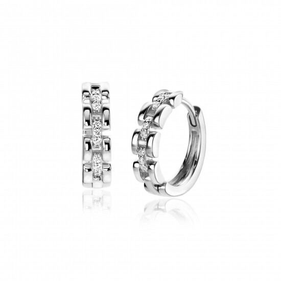 16mm ZINZI zilveren oorringen met rolex-style schakels en middenbaan bezet met witte zirconia's, met luxe klapsluiting 16x4mm ZIO2504