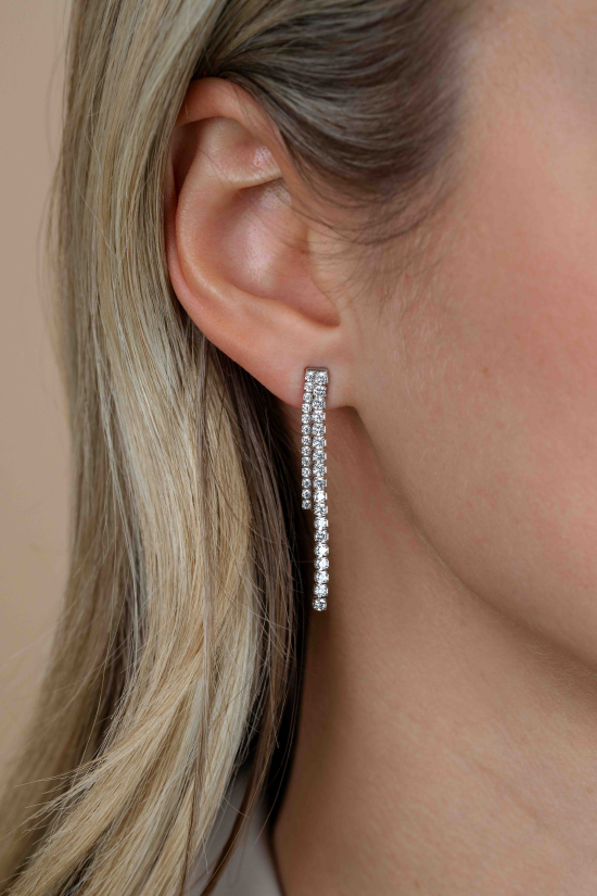 41mm ZINZI zilveren tennis oorstekers met een dubbele rijzetting witte zirconia's ZIO2795L