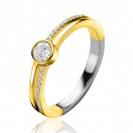 ZINZI gold plated zilveren multilook ring met ronde kastzetting van 5mm en twee banen. Bezet met witte zirconia's ZIR2625C