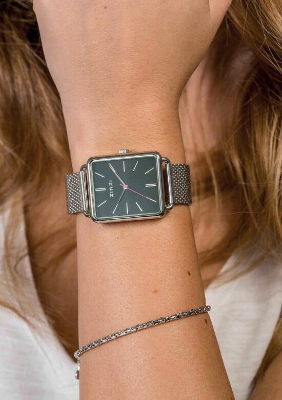 ZINZI Vintage Retro horloge zwarte wijzerplaat en rechthoekige kast stalen mesh band 34mm extra dun ZIW901M
