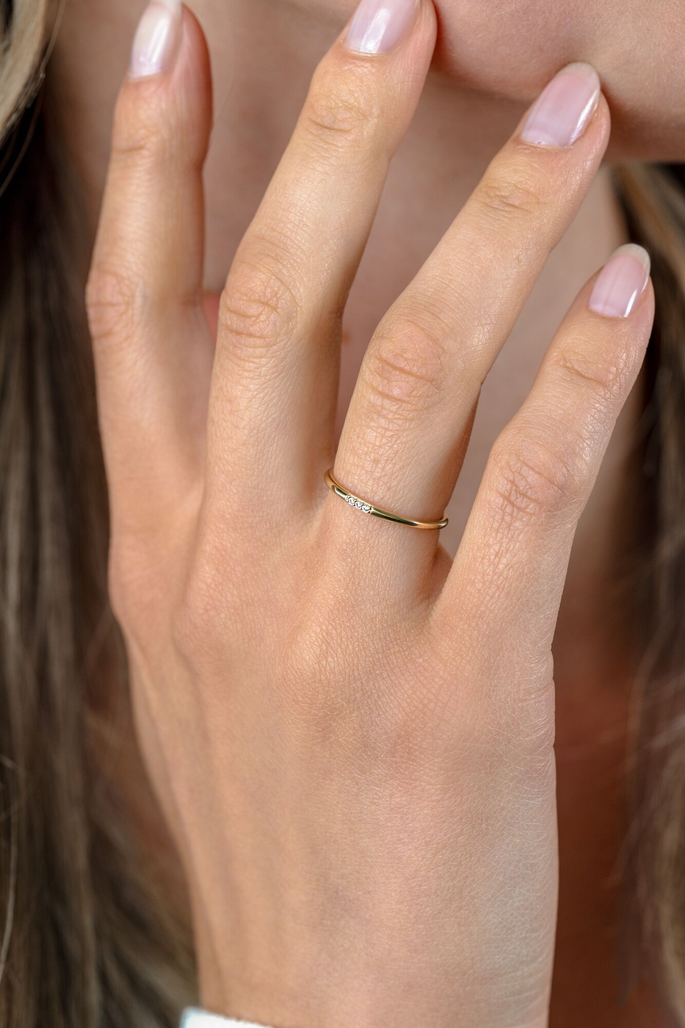 ZINZI Gold 14 karaat gouden aanschuifring bezet met drie witte zirkonia's ZGR530C