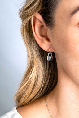 ZINZI zilveren oorbedels trendy slotje 13mm ZICH2353 (excl. oorringen)