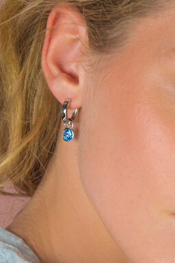 ZINZI zilveren oorbedels 7mm rond lichtblauw ZICH1486B (zonder oorringen)