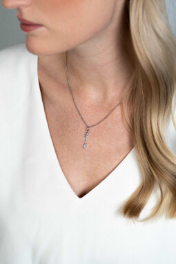 ZINZI zilveren hanger staafje 28mm met witte zirconia's ZIH2077