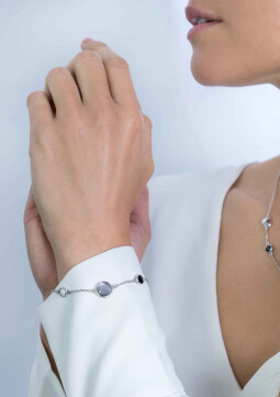 ZINZI zilveren fantasie armband met ronde zettingen zwart/grijs/wit 17-20 cm ZIA2109