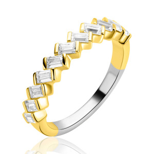 ZINZI goldplated zilveren ring bezet met baguette-geslepen zirkonia’s in een modern lijnenspel ZIR2829C