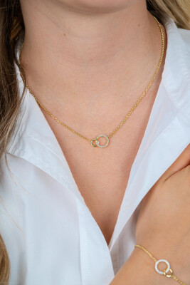 ZINZI goldplated zilveren ketting met twee verbonden ronde schakels witte zirconia's ZIC1782Y