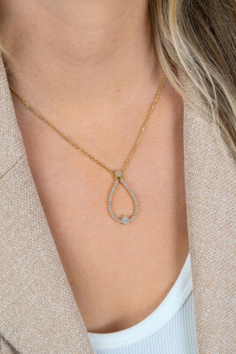 ZINZI goldplated zilveren ketting 45cm met grote sierlijke druppelvormige hanger 35mm met witte zirkonia’s ZIC2815