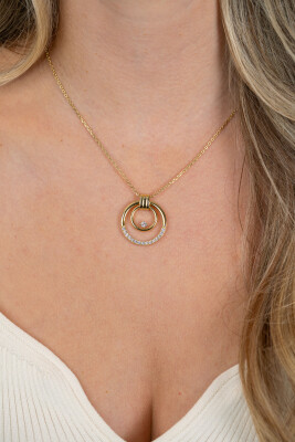 ZINZI goldplated zilveren ketting 45cm met elegante dubbele ronde hanger (24mm) speels bezet met witte zirkonia's ZIC2819