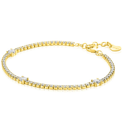 ZINZI gold plated zilveren tennisarmband 2,1mm breed bezet met witte zirkonia’s in verfijnde rijzetting, afgewisseld met drie grotere witte zirkonia's (4,3mm) in chatonzetting ZIA2894Y